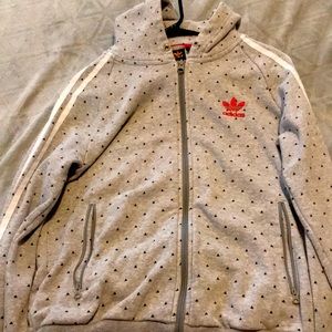 I am selling this Adidas sweater super good